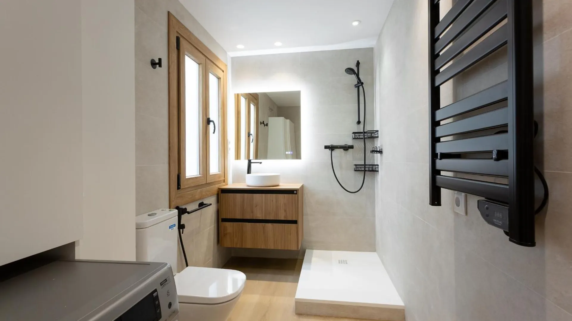 Impeccable 5P Apartment In The Heart Of Barcelone Spain